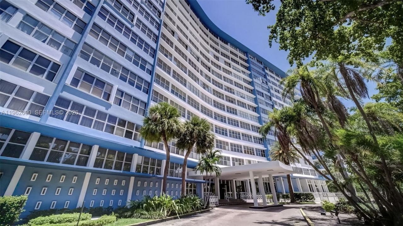 7441 Wayne Avenue, Unit 8J, Miami Beach, FL 33141 Photo
