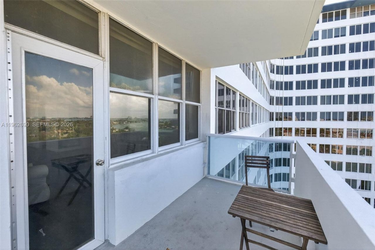 7441 Wayne Avenue, Unit 8J, Miami Beach, FL 33141 Photo