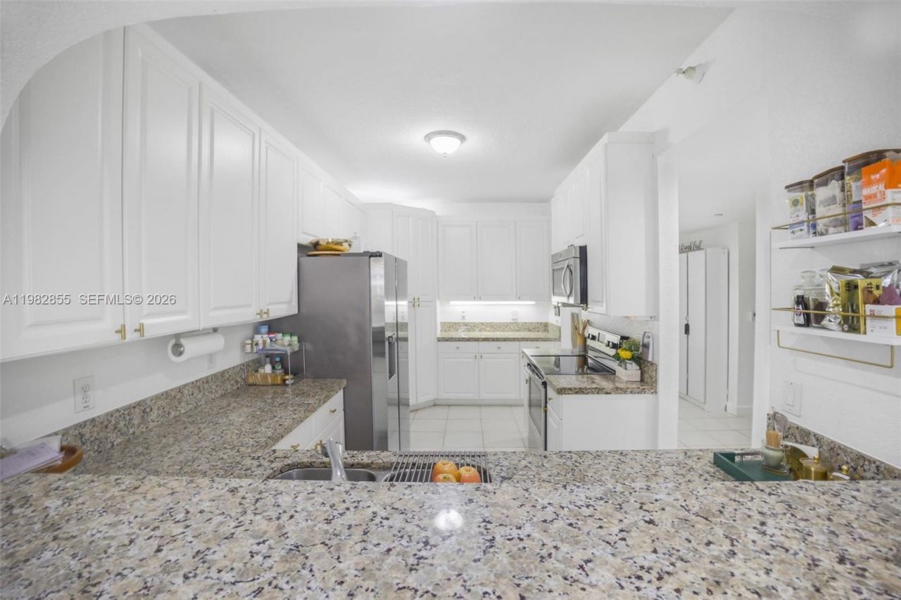 10720 NW 66th St, Unit 202, Doral, FL 33178 Photo