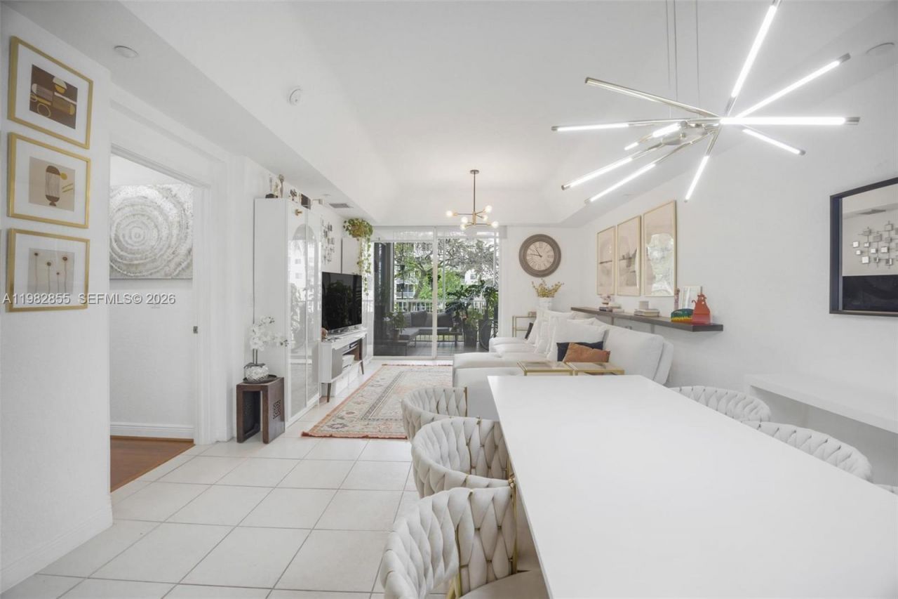 10720 NW 66th St, Unit 202, Doral, FL 33178 Photo