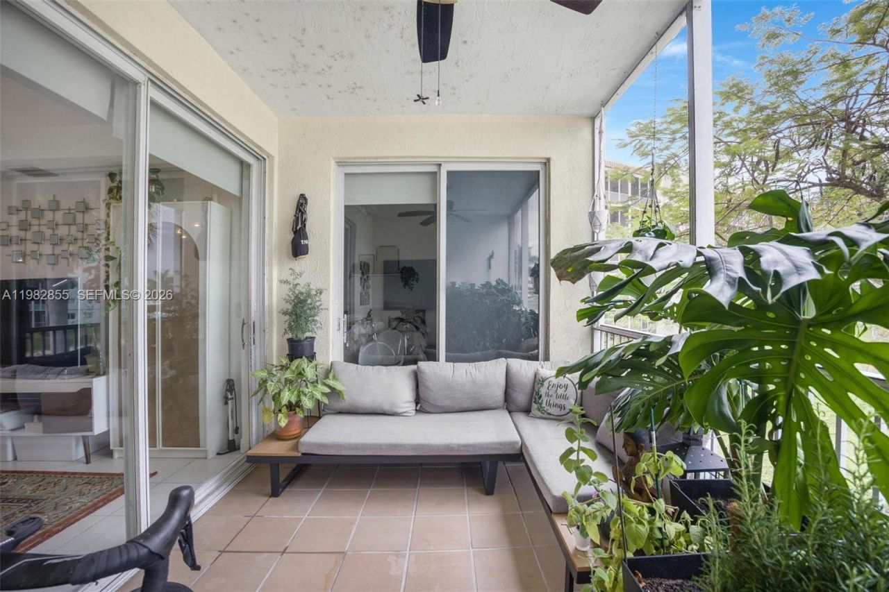 10720 NW 66th St, Unit 202, Doral, FL 33178 Photo