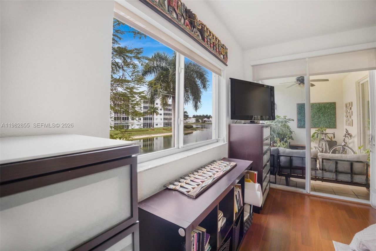 10720 NW 66th St, Unit 202, Doral, FL 33178 Photo