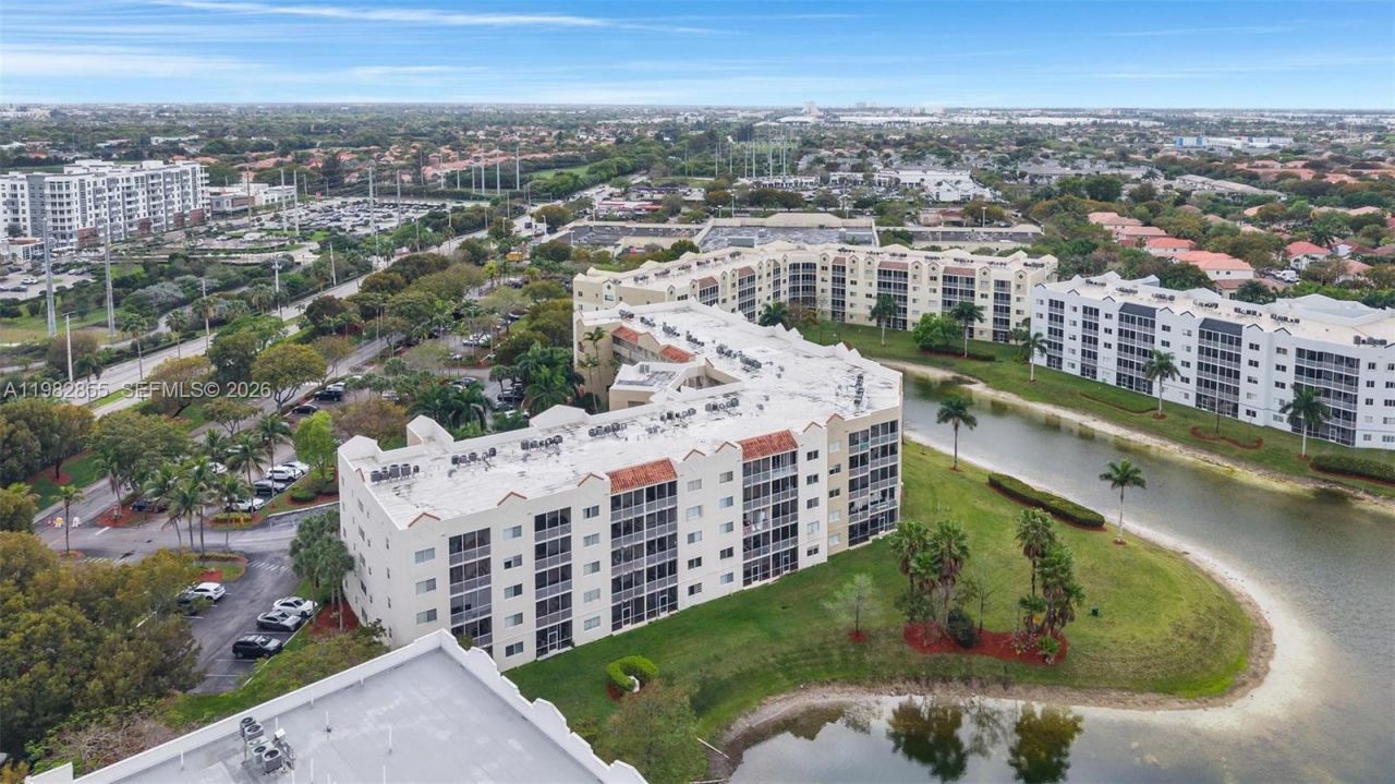 10720 NW 66th St, Unit 202, Doral, FL 33178 Photo