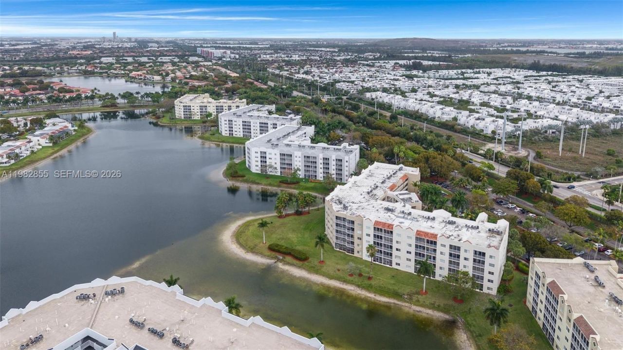 10720 NW 66th St, Unit 202, Doral, FL 33178 Photo