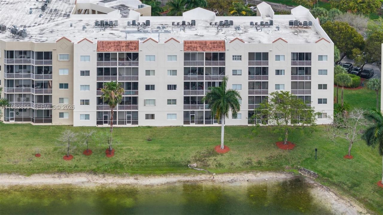 10720 NW 66th St, Unit 202, Doral, FL 33178 Photo