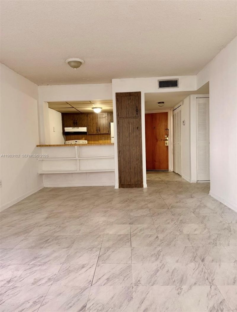 13390 NE 7th Ave , Unit 403, North Miami, FL 33161 Photo