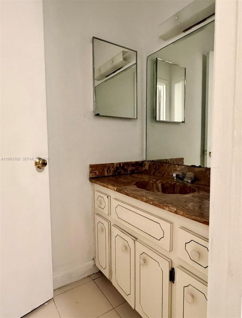 13390 NE 7th Ave , Unit 403, North Miami, FL 33161 Photo