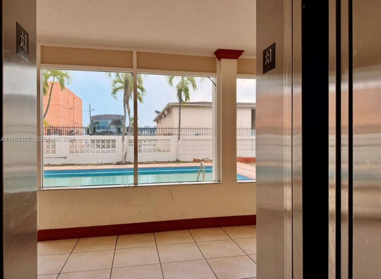 13390 NE 7th Ave , Unit 403, North Miami, FL 33161 Photo