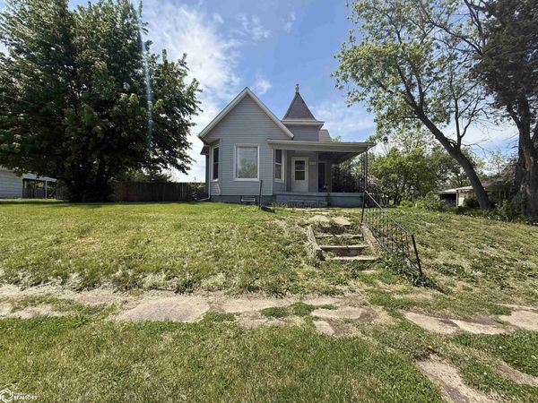 1810 Drake Avenue, Centerville, IA 52544