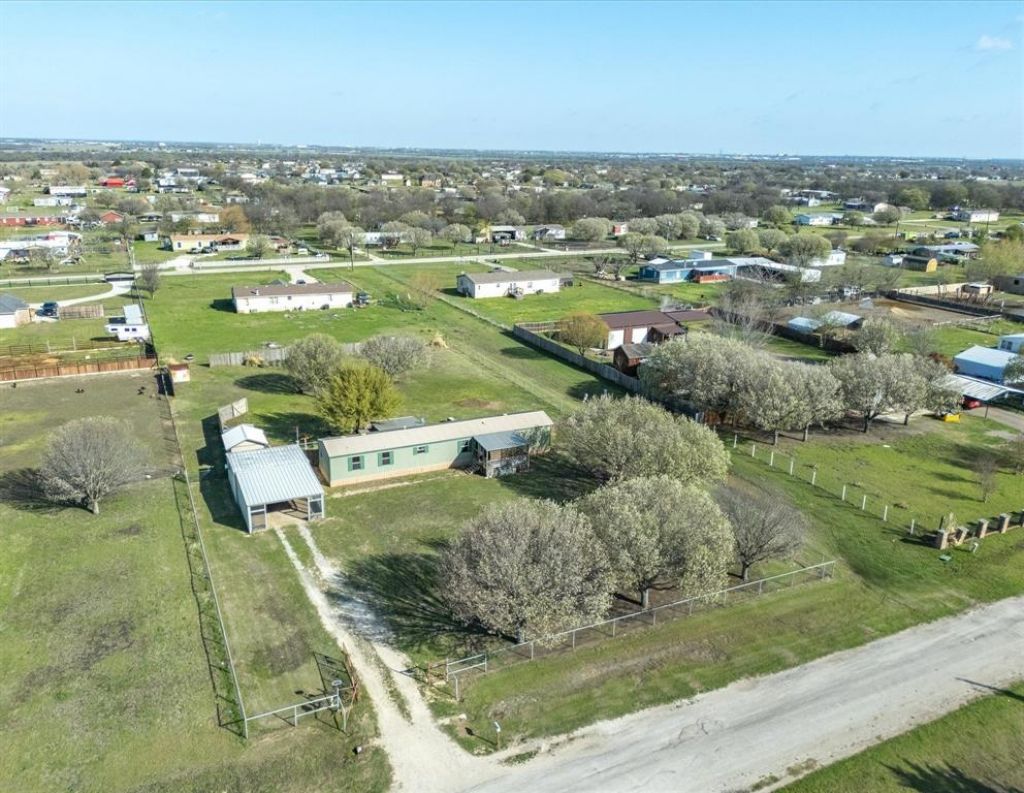 11205 Pikes Peak, Venus, TX 76084 Main Photo