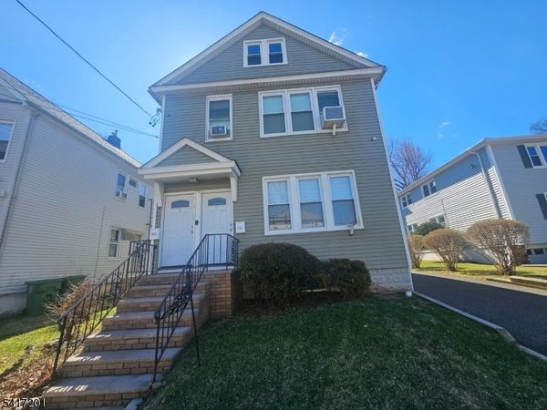 216 E 9Th Ave, Roselle, NJ 07203