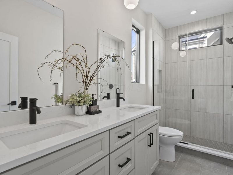 546 W Town Street, Columbus, OH 43215 Photo 20