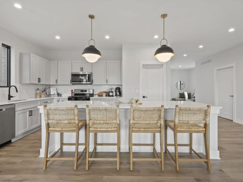 546 W Town Street, Columbus, OH 43215 Photo 7