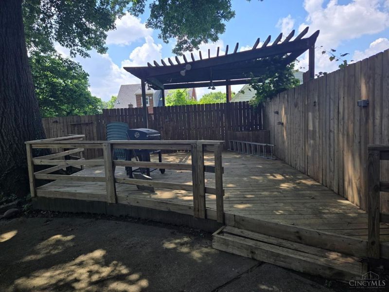 5005 Western Hills Avenue, Cincinnati, OH 45238 Photo 3