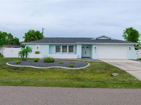 231 SE 45th TER, CAPE CORAL, FL 33904