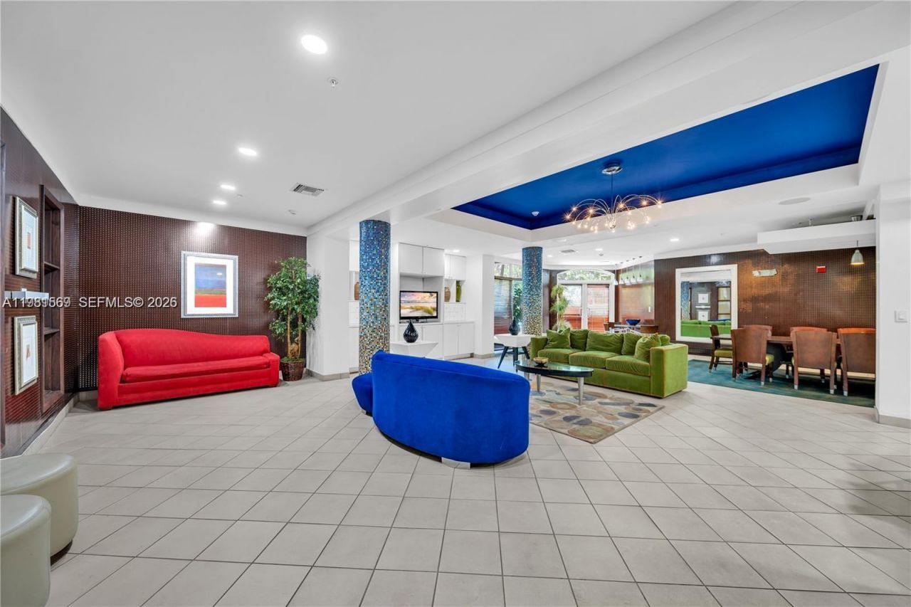 6001 SW 70th St, Unit 130, South Miami, FL 33143 Photo