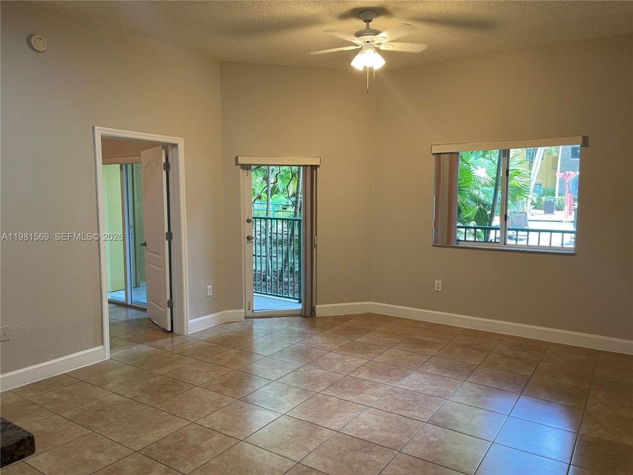 6001 SW 70th St, Unit 130, South Miami, FL 33143 Photo