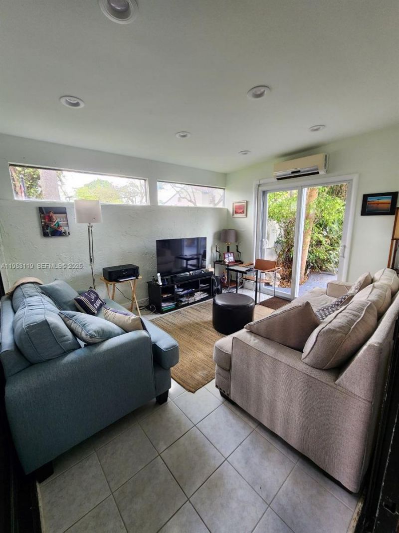 11712 SW 91st Ter , Miami, FL 33186 Photo