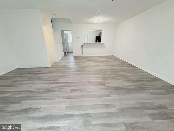 4930 WEALDING WAY, OXON HILL, MD 20745