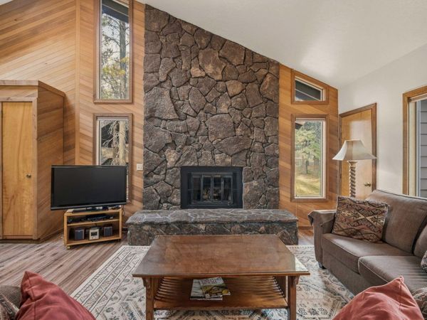 57330 Beaver Ridge Loop, Unit 14A, Sunriver, OR 97707