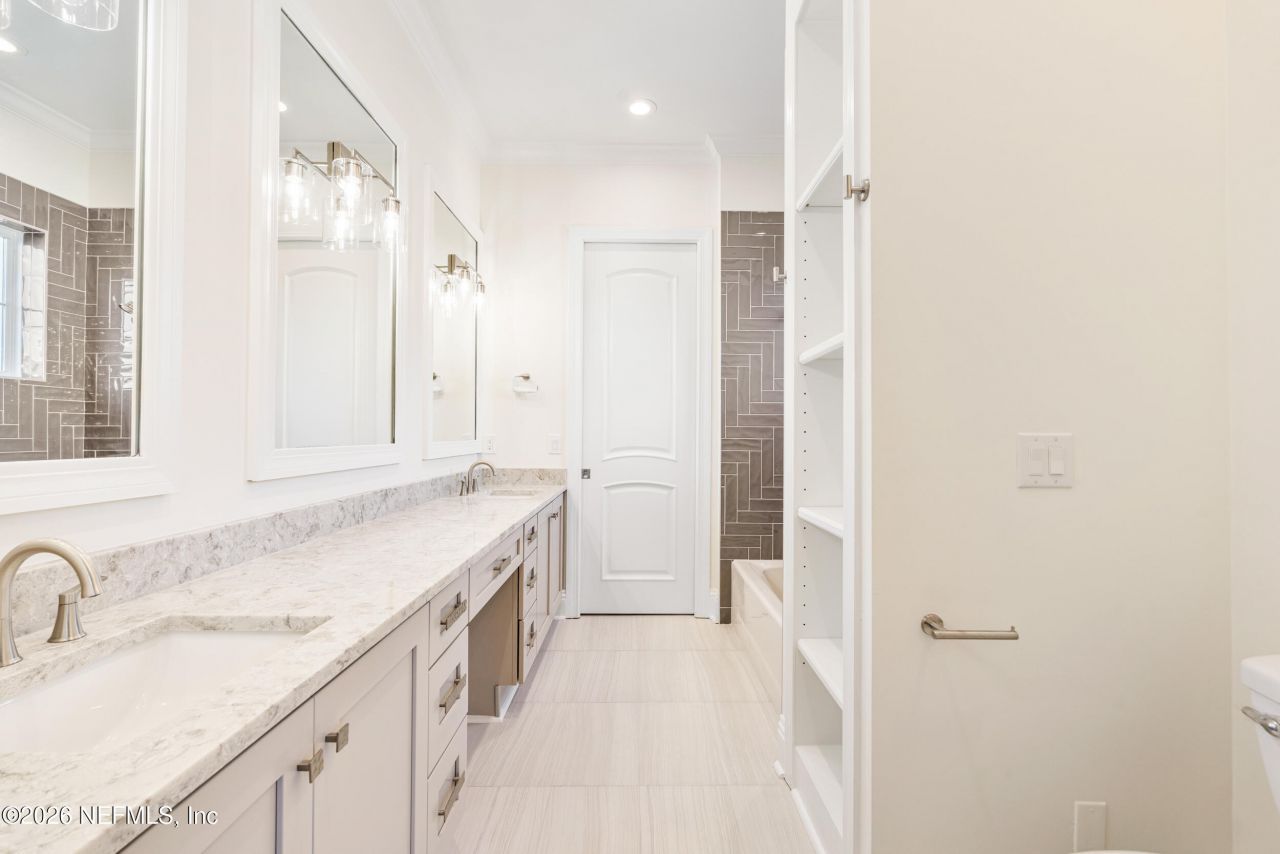 1616 River Road, Unit 105, Jacksonville, FL 32207 Photo