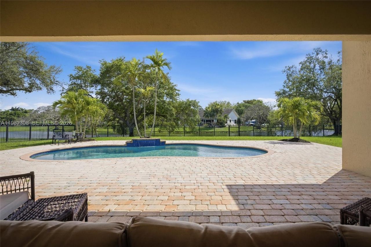 13040 SW 30th Ct, Davie, FL 33330 Photo