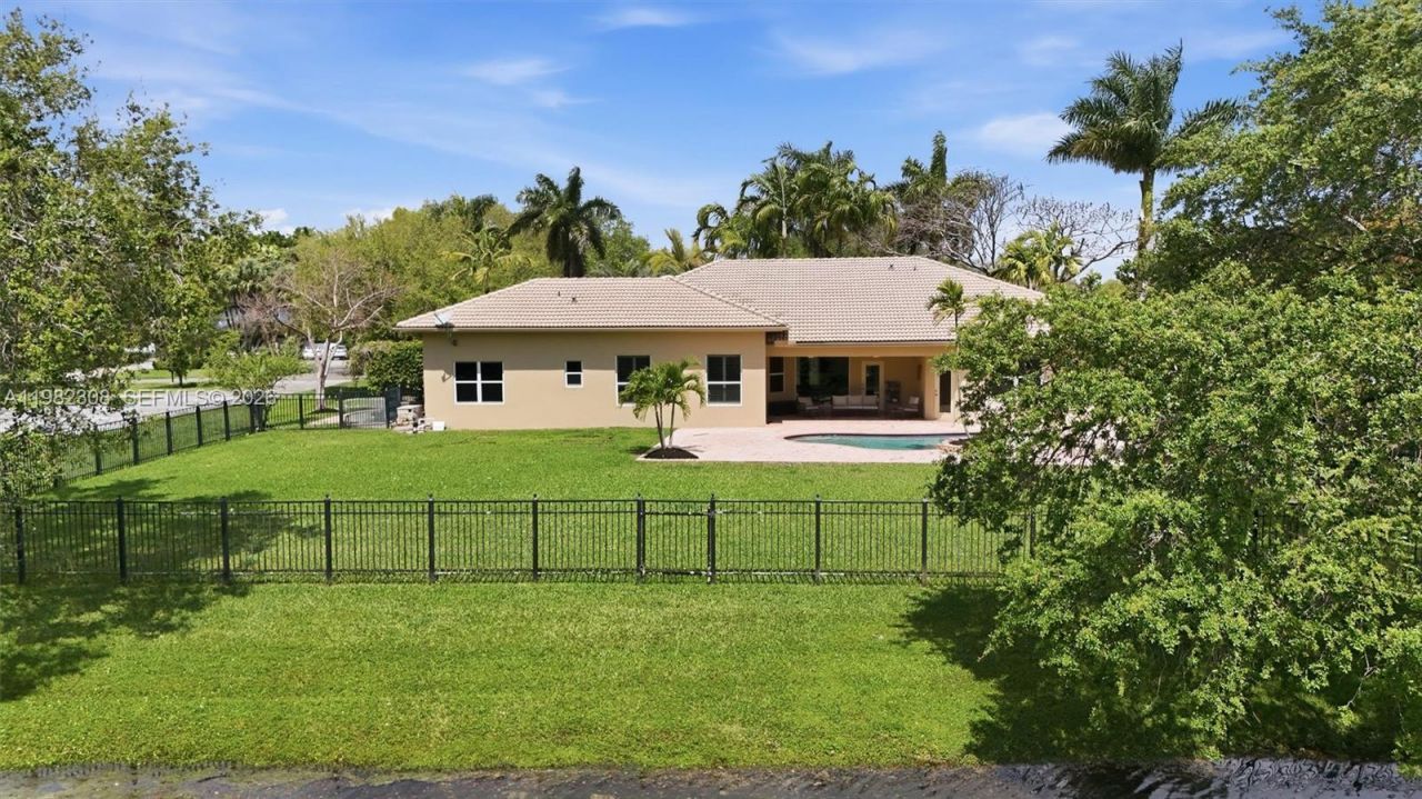 13040 SW 30th Ct, Davie, FL 33330 Photo