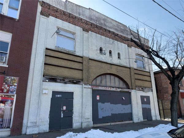 315 Broadway , Newburgh, NY 12550