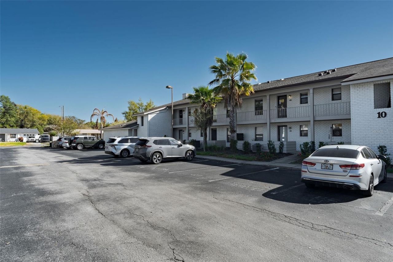 3004 Plaza Terrace Drive, Unit 3004, Orlando, FL 32803 Photo