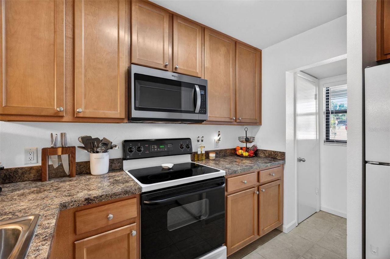 3004 Plaza Terrace Drive, Unit 3004, Orlando, FL 32803 Photo