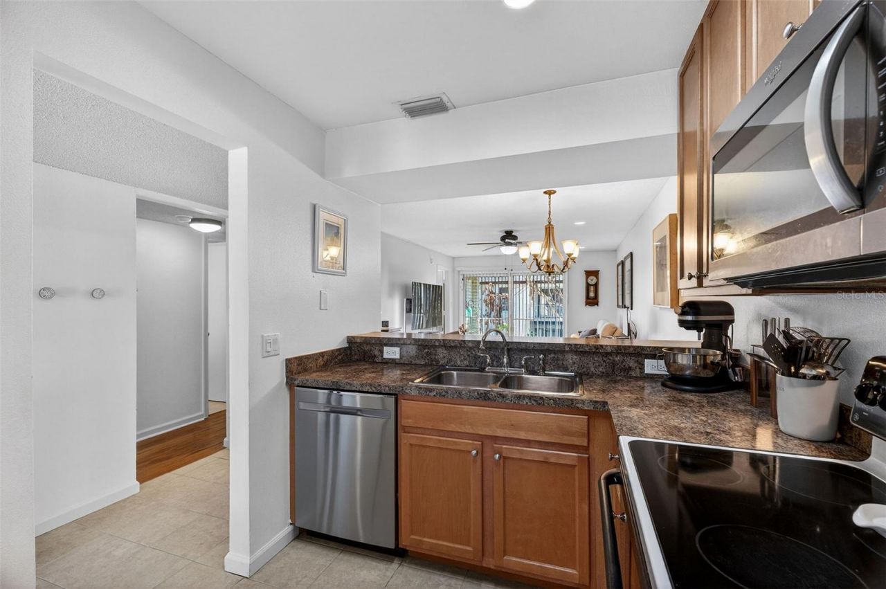 3004 Plaza Terrace Drive, Unit 3004, Orlando, FL 32803 Photo