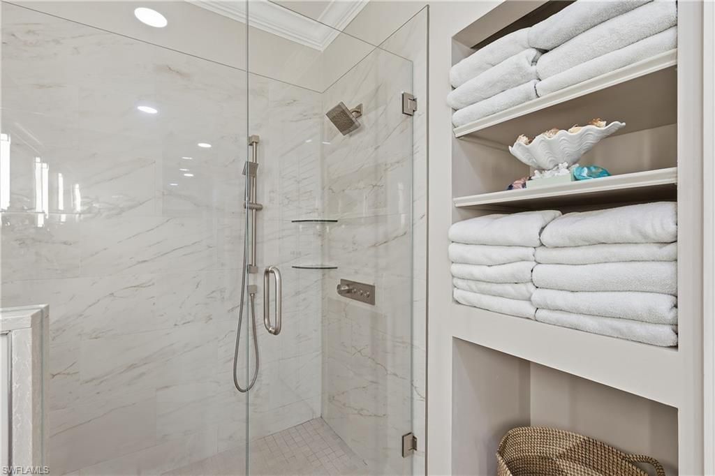 4870 W Boulevard Ct, Unit 21, Naples, FL 34103 Photo