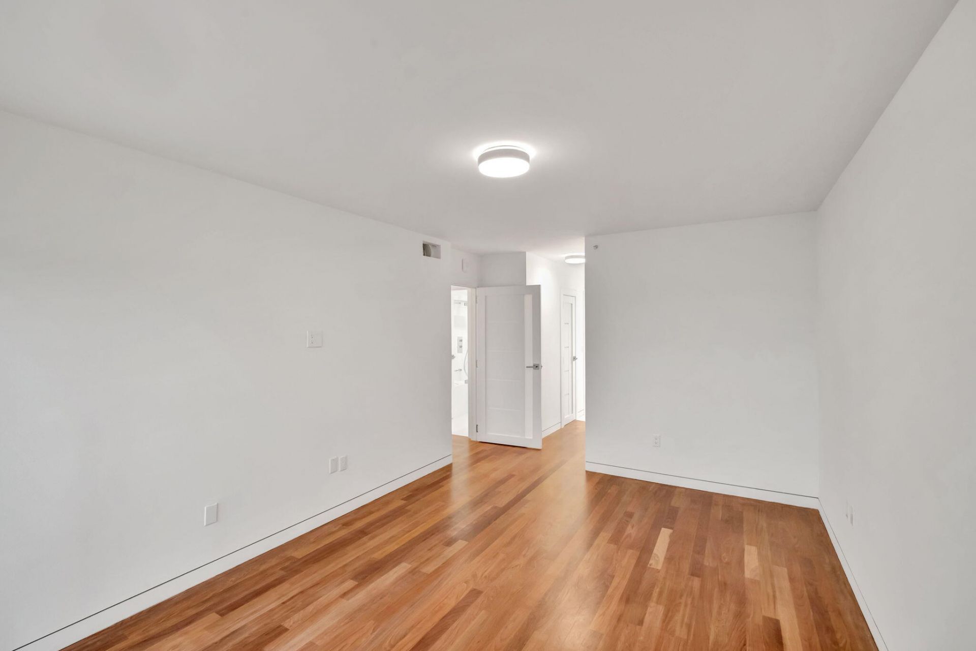 6301 Collins Avenue, Miami Beach, FL 33141 Photo