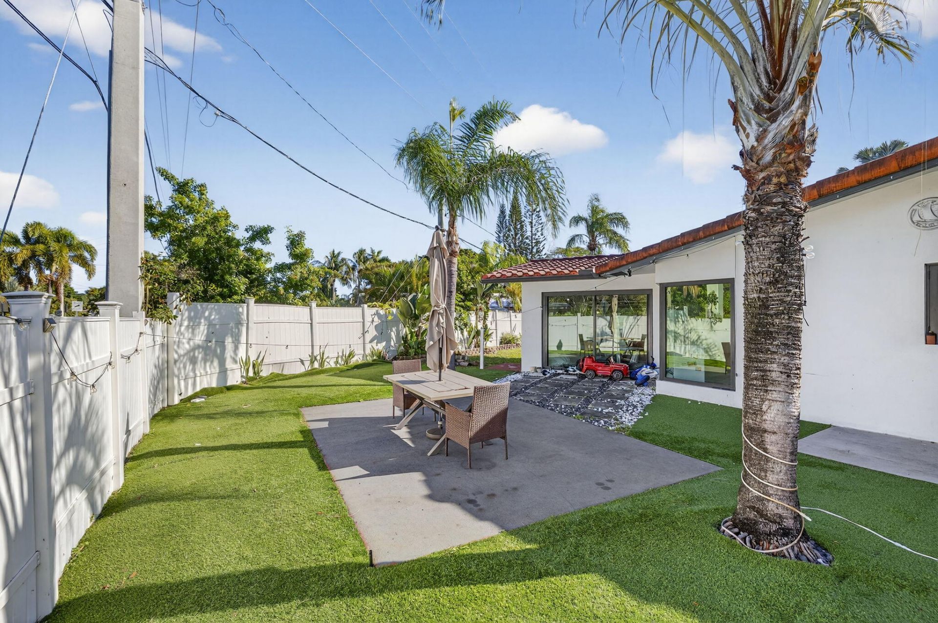 2601 NE 8th Court, Pompano Beach, FL 33062 Photo