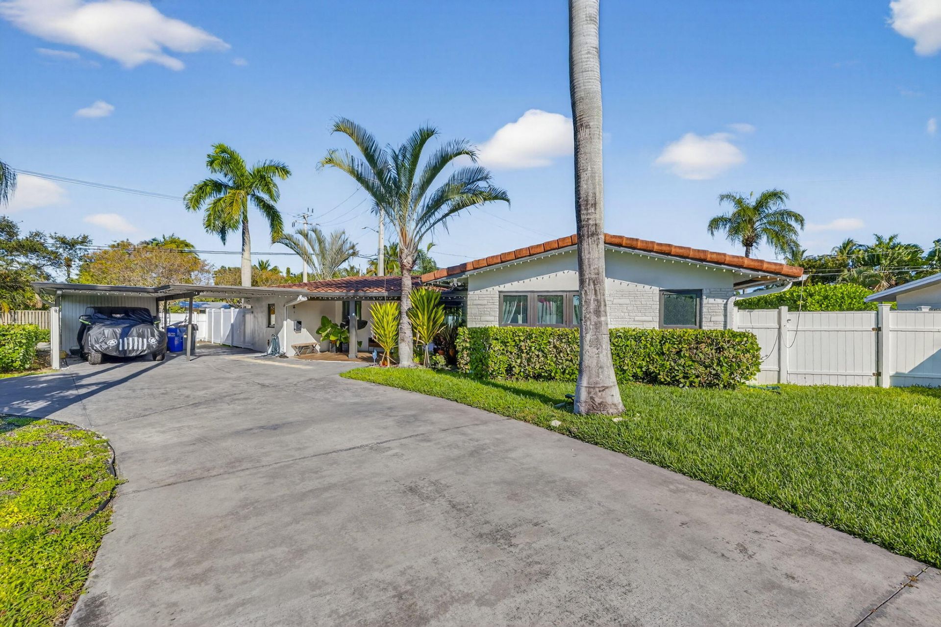 2601 NE 8th Court, Pompano Beach, FL 33062 Photo