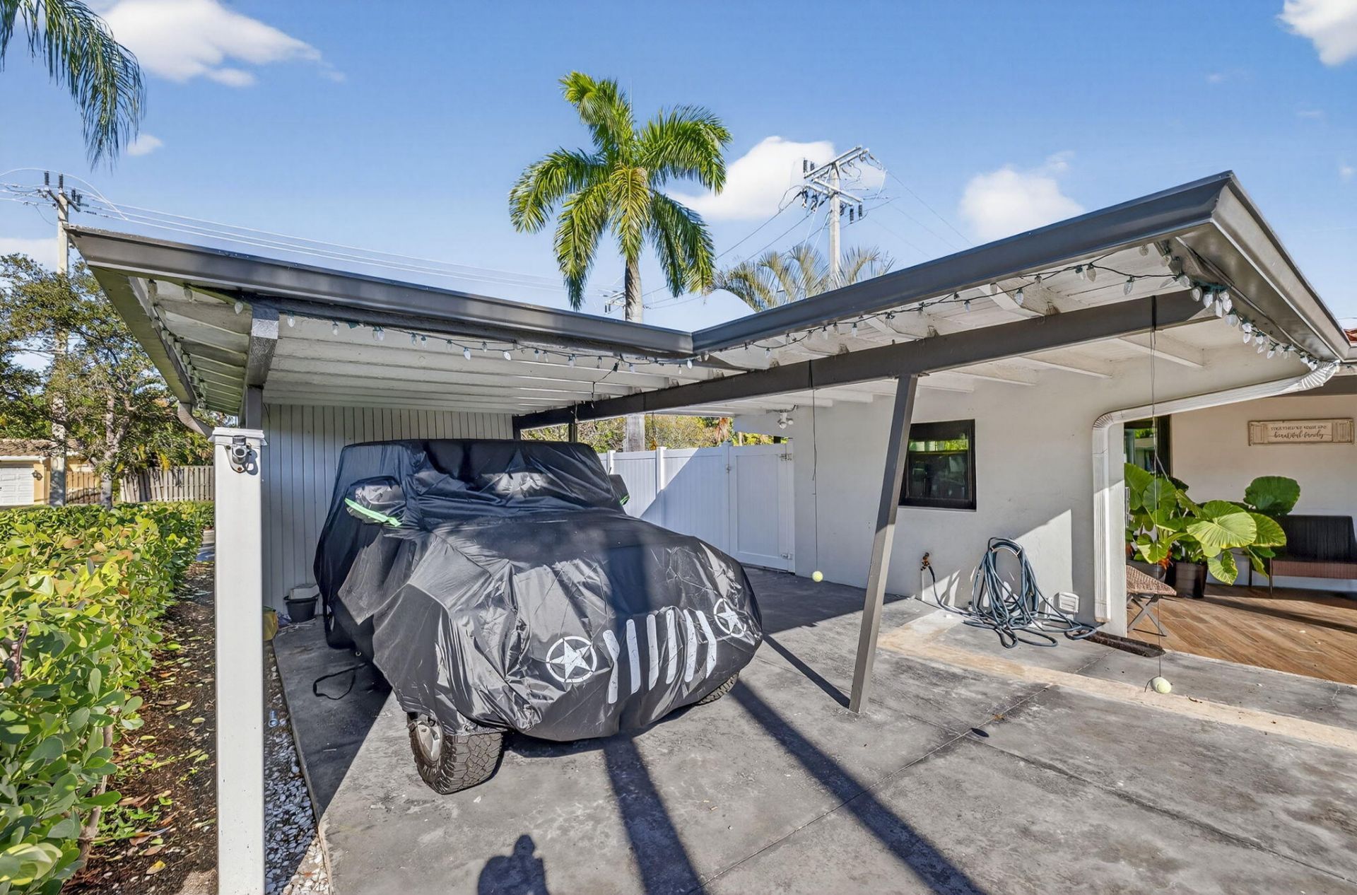 2601 NE 8th Court, Pompano Beach, FL 33062 Photo