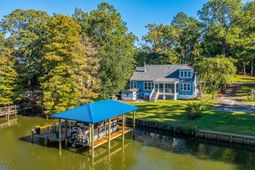 1075 Chapel Branch Road photo 4