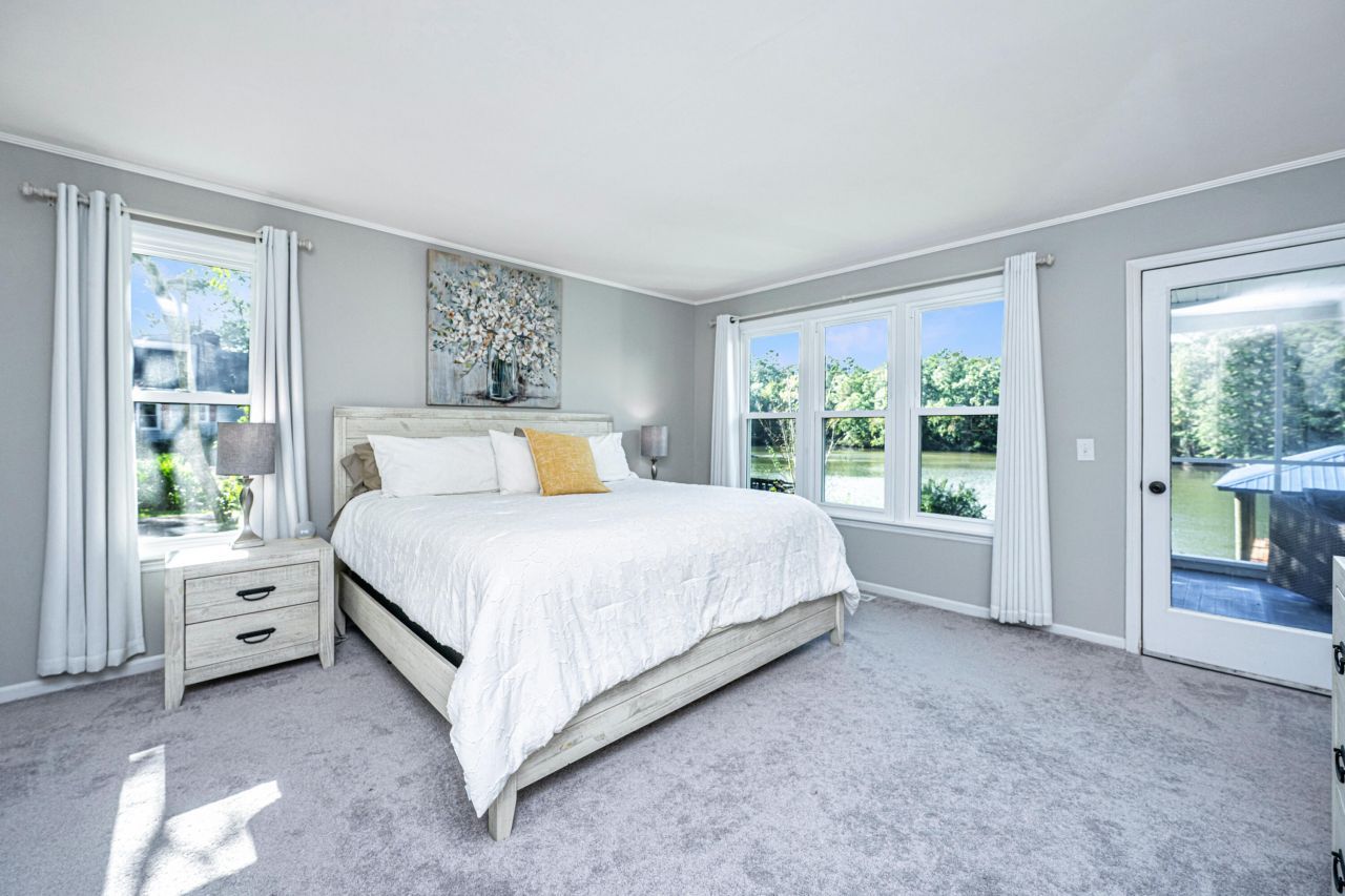 1075 Chapel Branch Road Photo 9