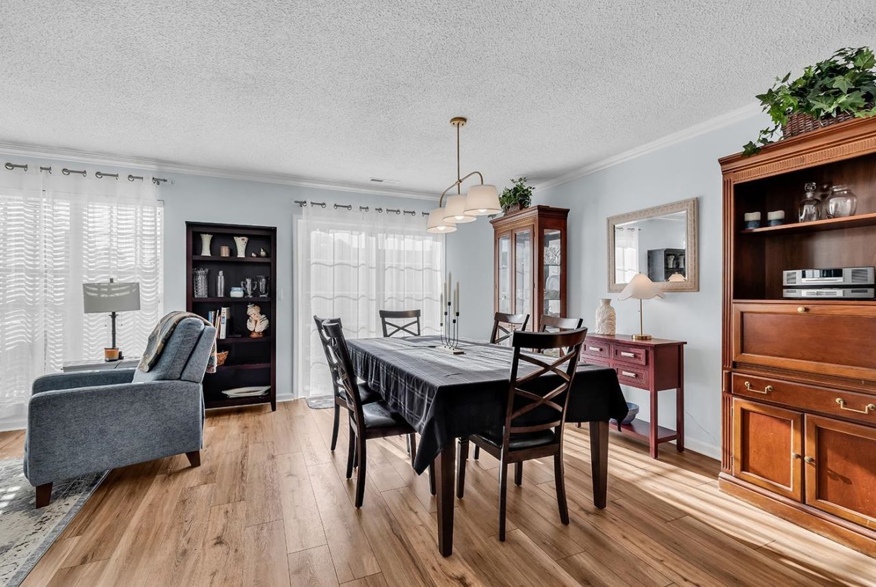 125 Point Break Dr. Photo 11