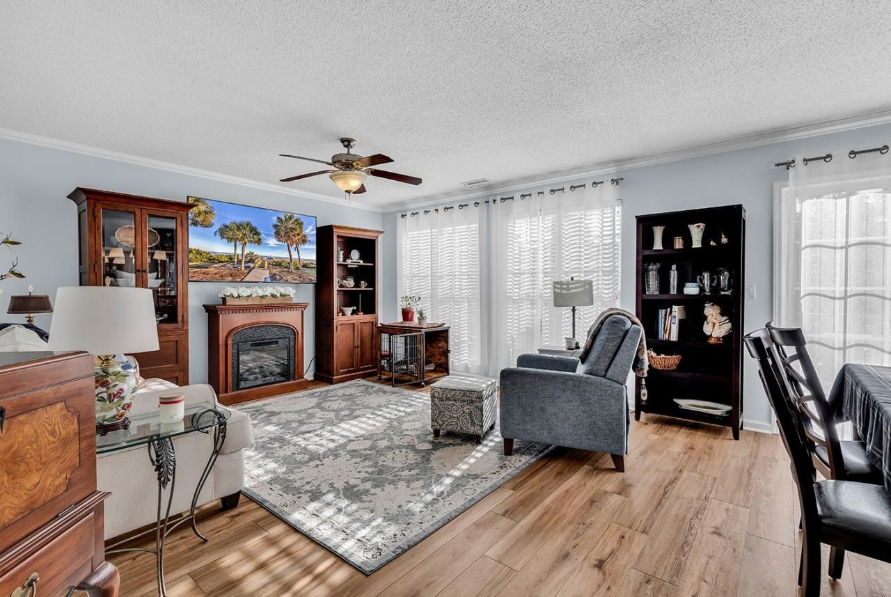 125 Point Break Dr. Photo 13