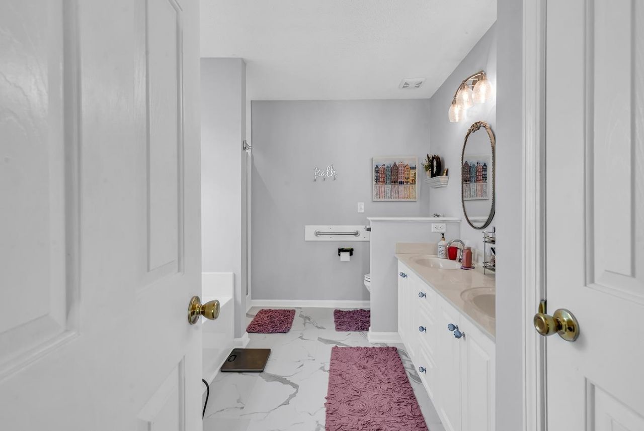 125 Point Break Dr. Photo 19