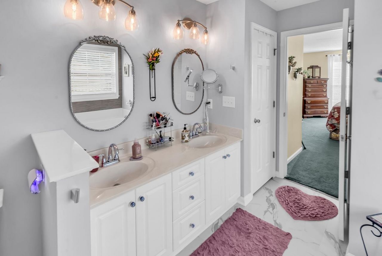 125 Point Break Dr. Photo 22