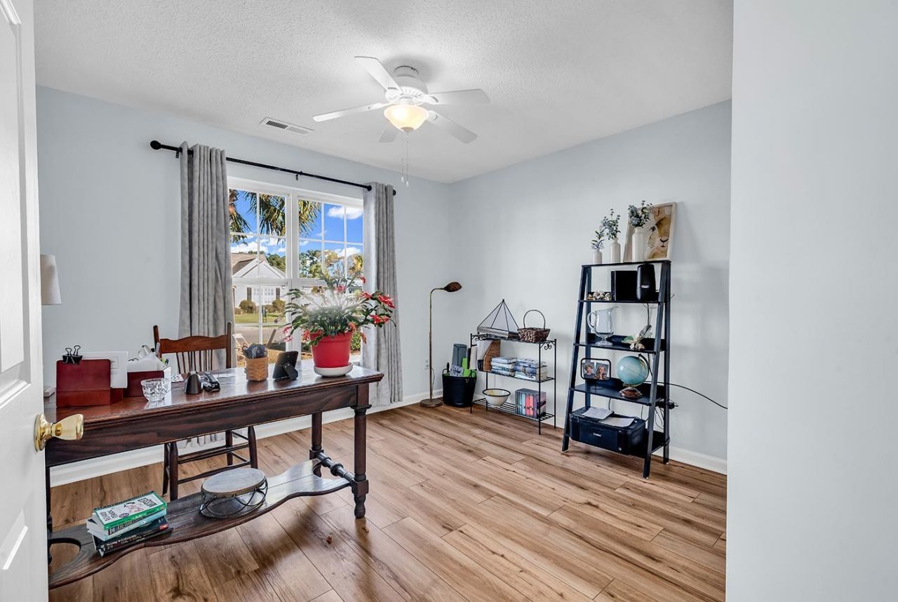 125 Point Break Dr. Photo 26