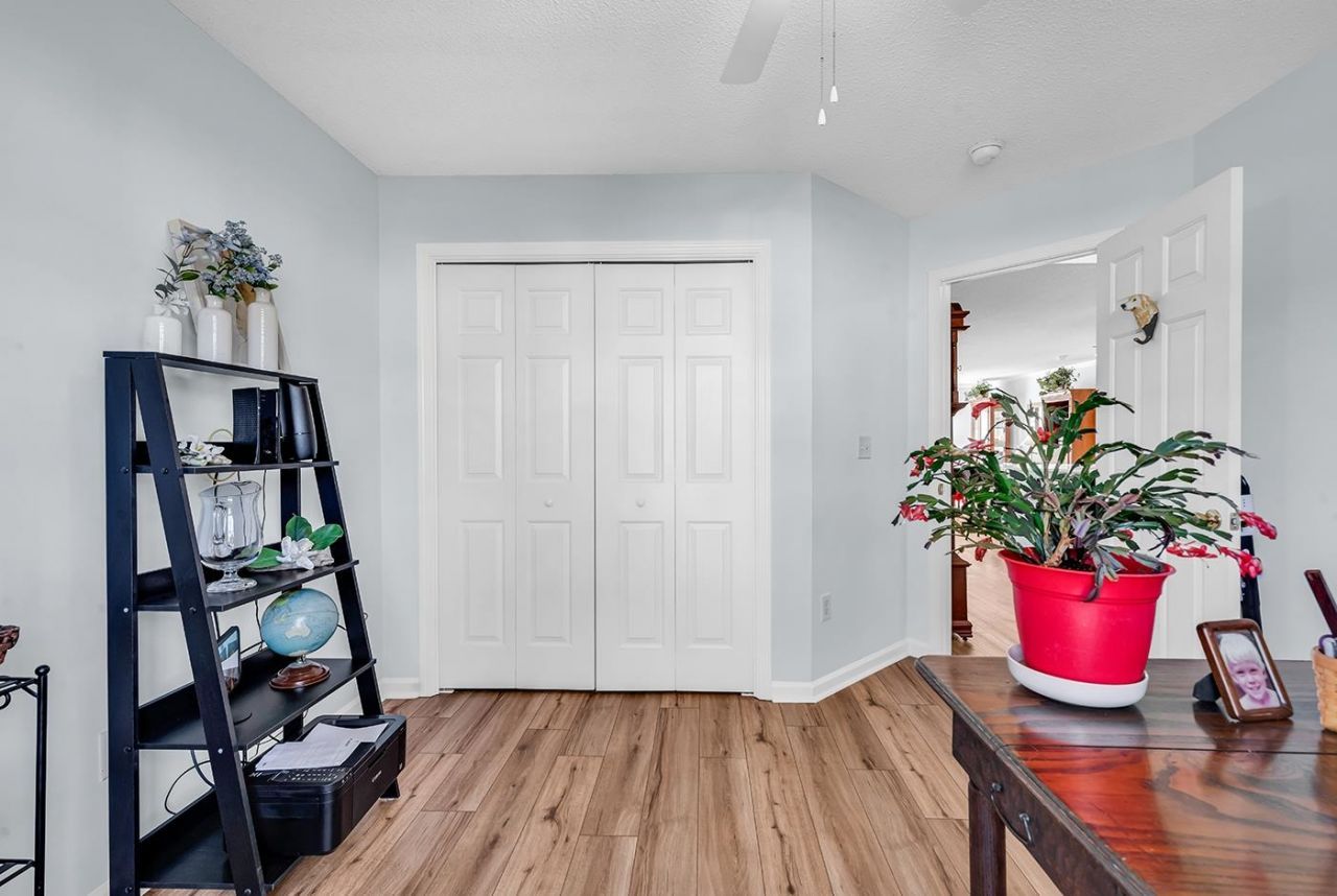 125 Point Break Dr. Photo 28