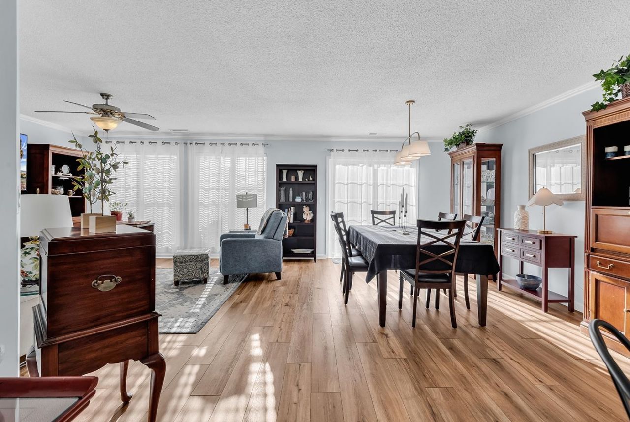 125 Point Break Dr. Photo 3