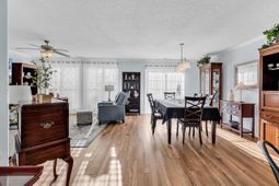 125 Point Break Dr. photo 4