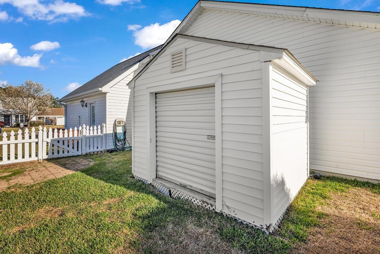 125 Point Break Dr. Photo 33