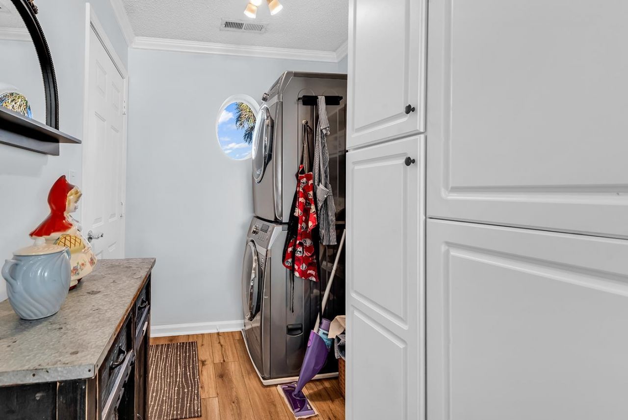 125 Point Break Dr. Photo 8