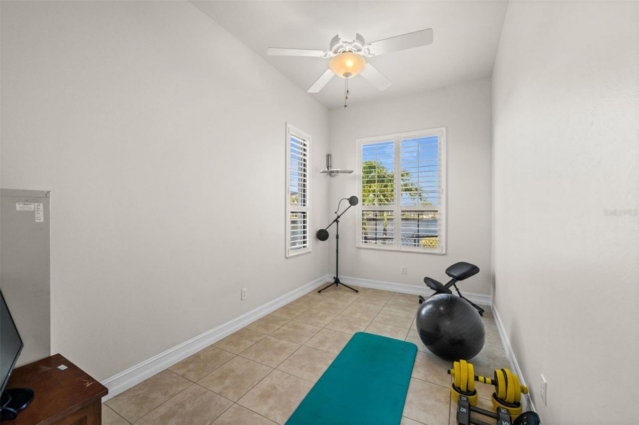 5205 Tamiami Court, Cape Coral, FL 33904 Photo