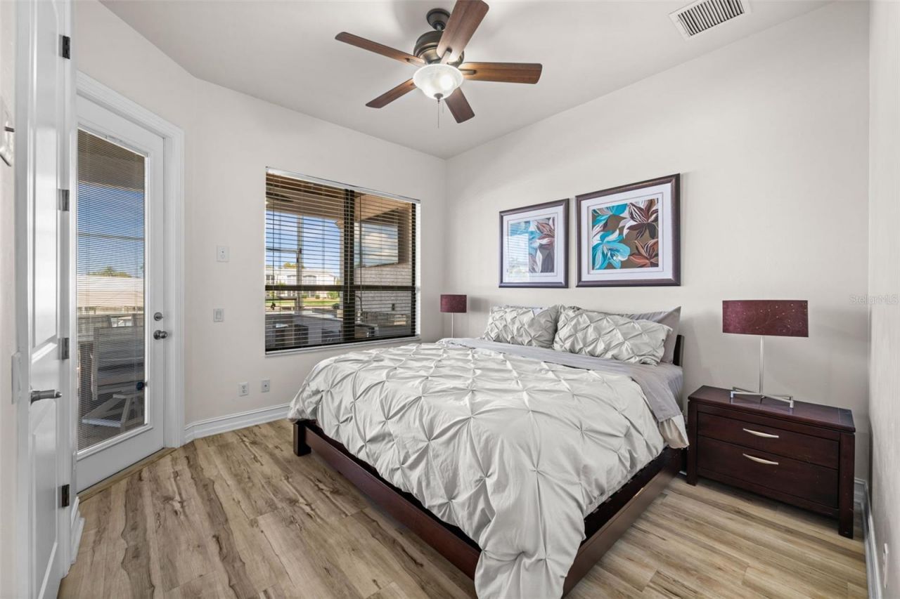 5205 Tamiami Court, Cape Coral, FL 33904 Photo